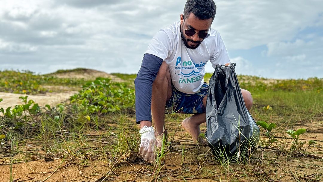 Projeto Pé na Areia