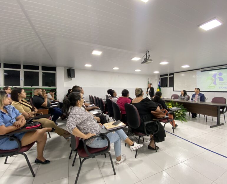 Combate às Fake News: Em palestra juíza debate sobre processo eleitoral e desinformação