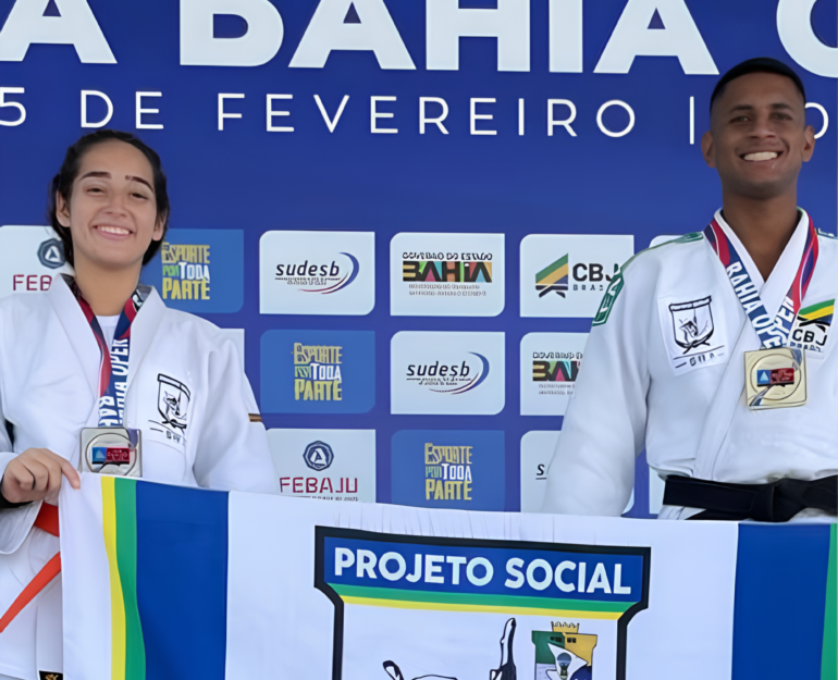 Fanese no pódio: alunos conquistam ouro e prata na 8ª edição da Copa Bahia Open de Judô na Bahia