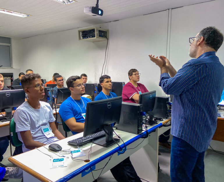 Semana de RH e TI da Fanese conecta pessoas à tecnologia para construção de futuro sustentável