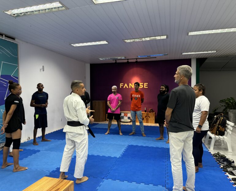Projeto 'Karatê Nota 10' oferta aulas gratuitas para alunos da Fanese e comunidade local