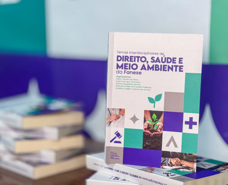 Alunos da Fanese publicam artigos científicos em livro coletivo com cerca de 400 páginas