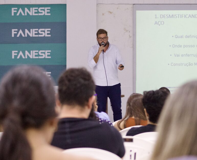 IV SEMEAU aproxima estudantes da Fanese das demandas do mercado da construção civil