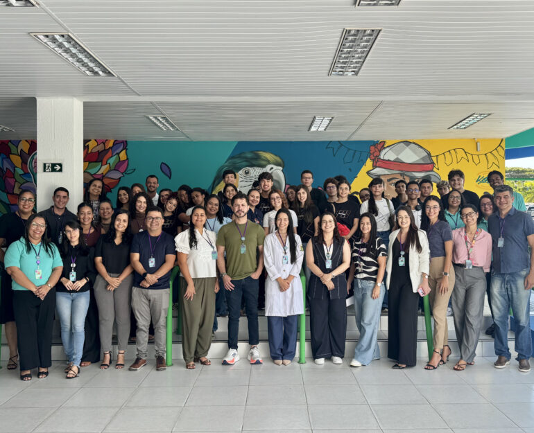 Fanese realiza simulado de redação para estudantes de colégio na Aruana